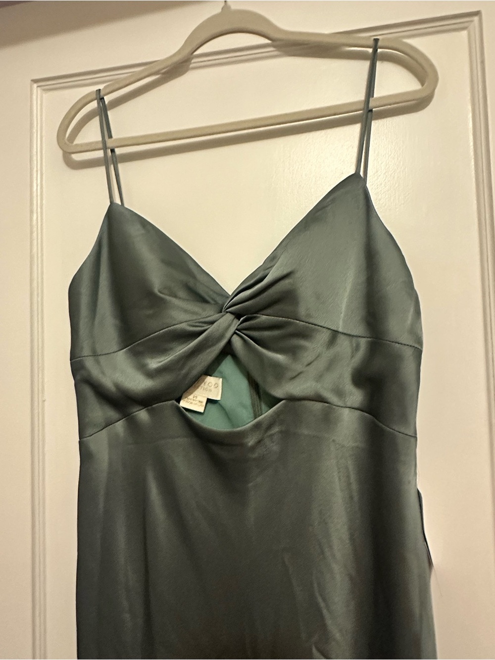 NWT Jenny Yoo Adelaide Dress Eucalyptus Satin Midi Bridesmaid Cocktail Green 14 - Picture 2 of 6